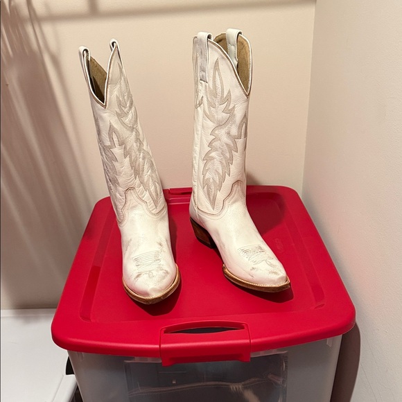 Idyllwind Shoes - Idyllwind wheeler white boots